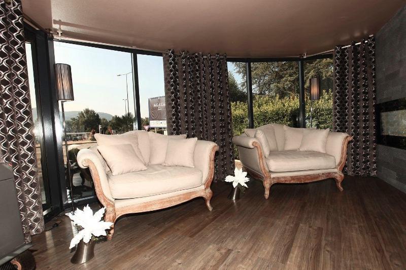 Le Mokca Hotel Meylan Buitenkant foto